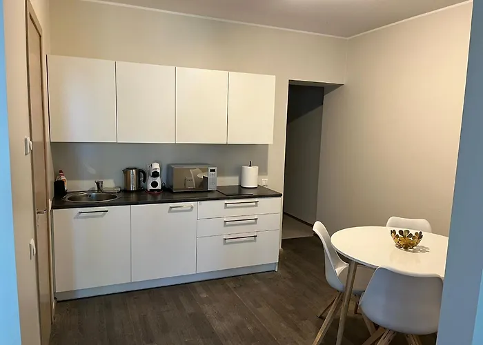 Aisa 39 Stuudiokorter Παρνού